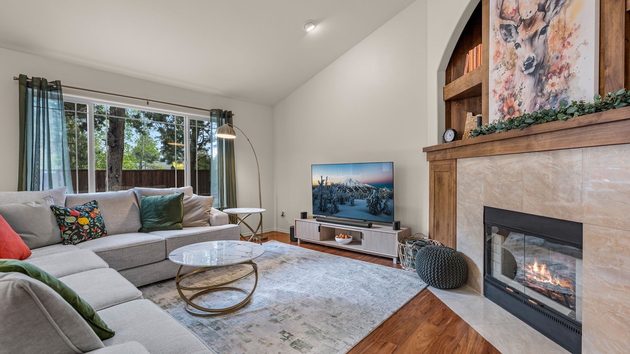 Photo of Livingroom in Larkspur