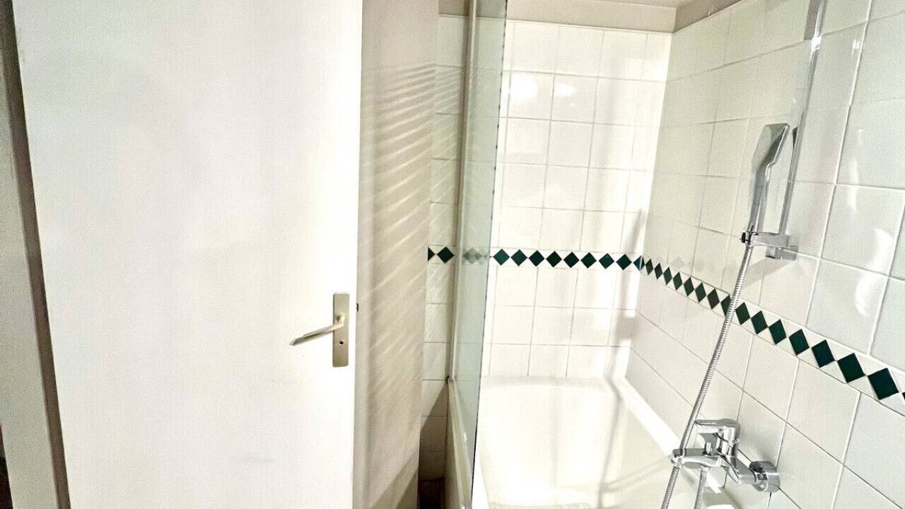 Photo of Bathroom in Senlis