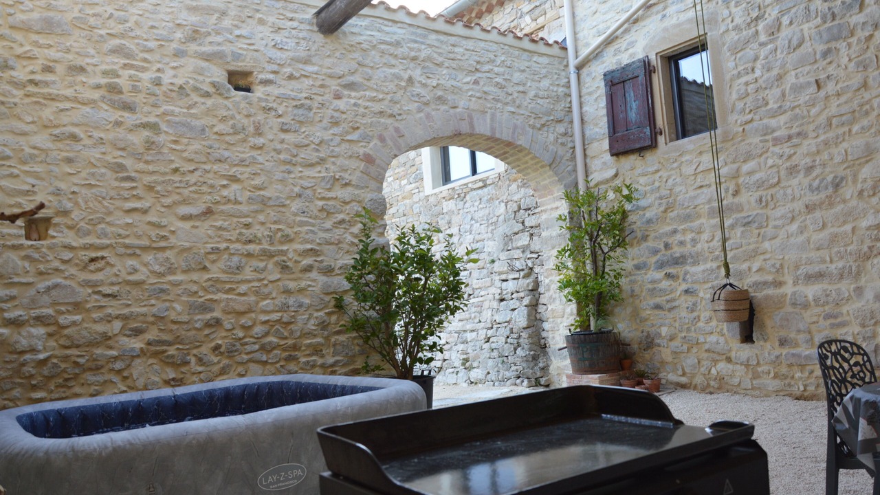 Photo of Patio Balcony in Saint-Jean-de-Ceyrargues