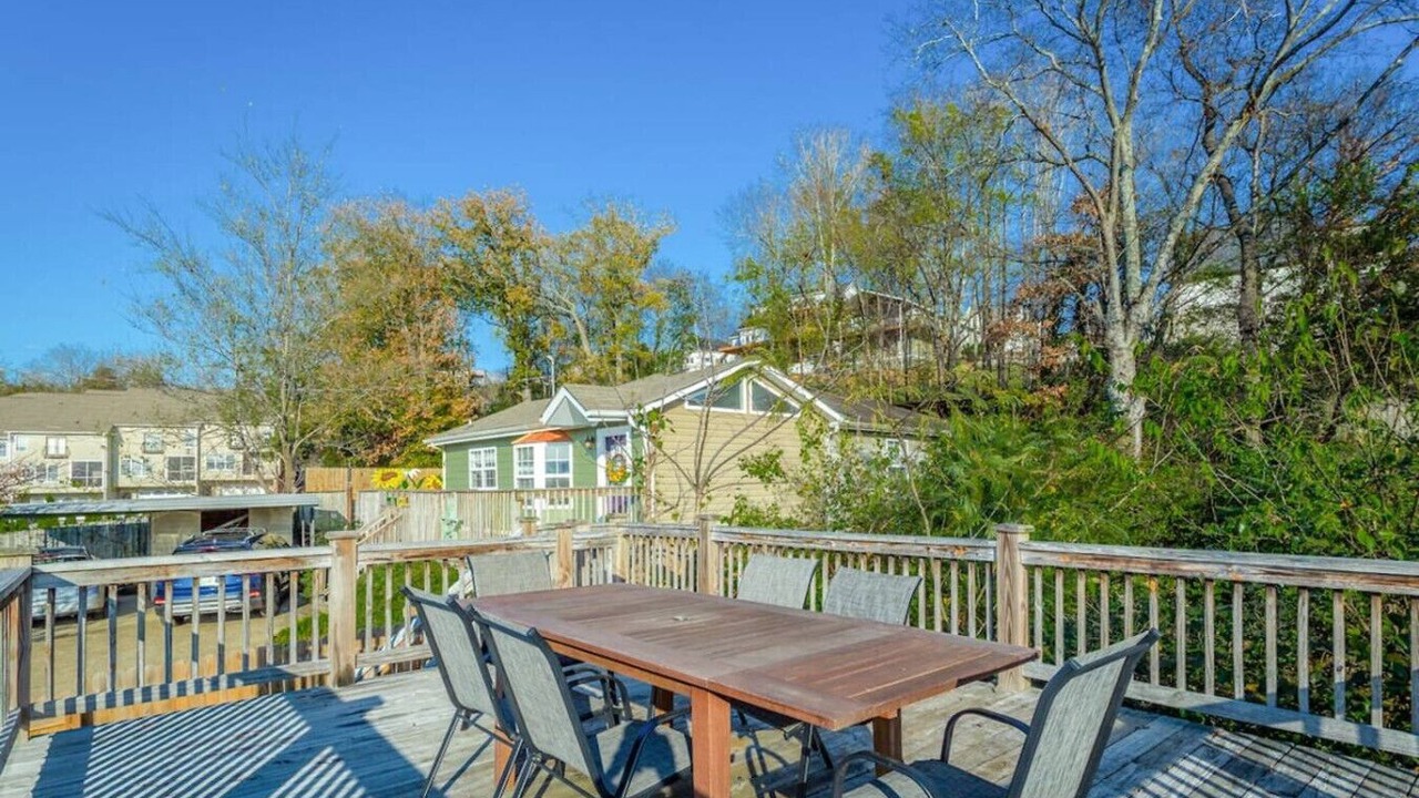 Photo of Outdoor in Northside