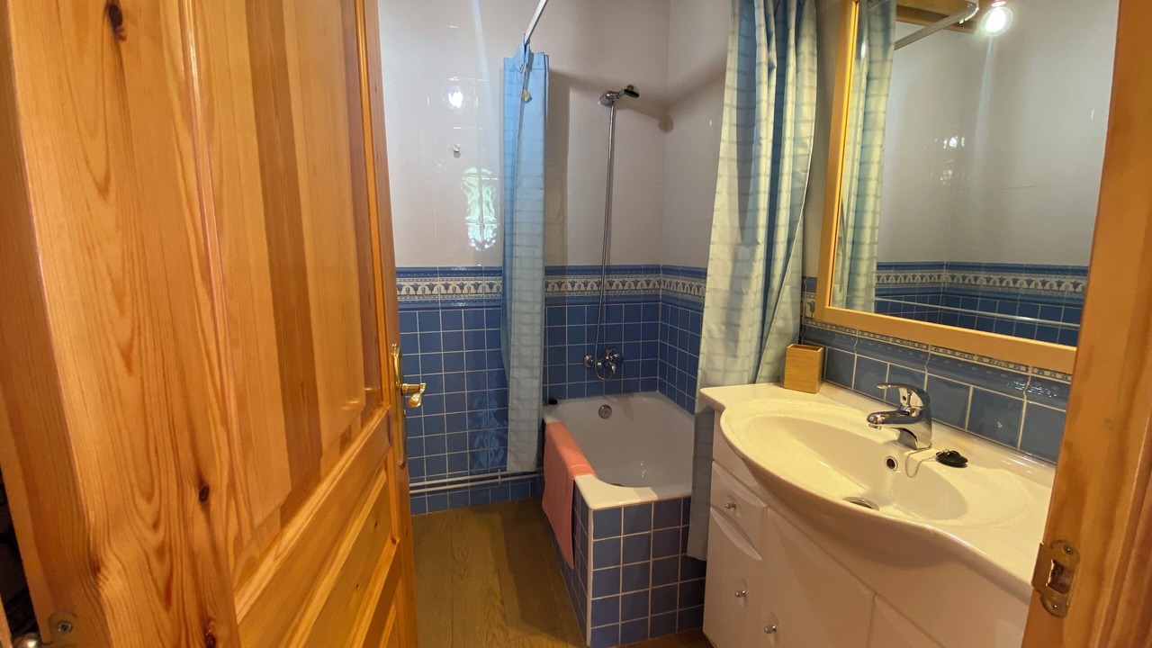 Photo of Bathroom in Vilaller