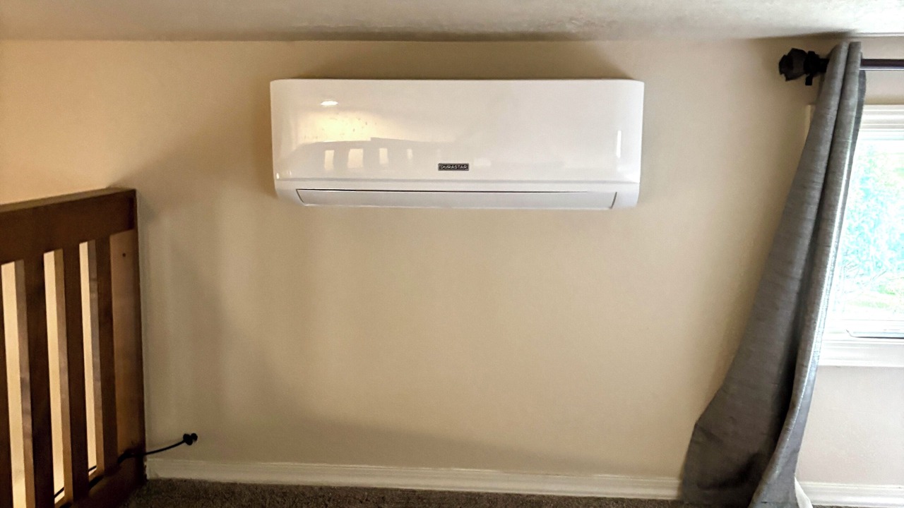 Photo of Others in Heise