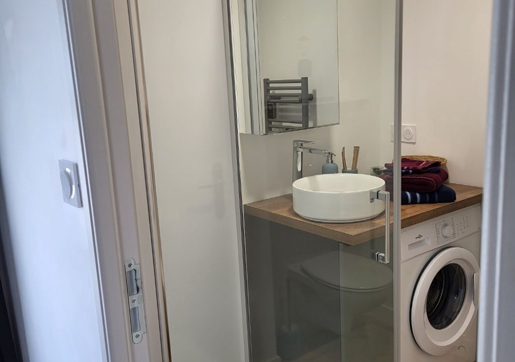 Photo of Bathroom in Le Theil-de-Bretagne
