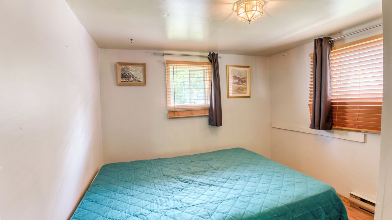 Photo of Bedroom in Frontenac