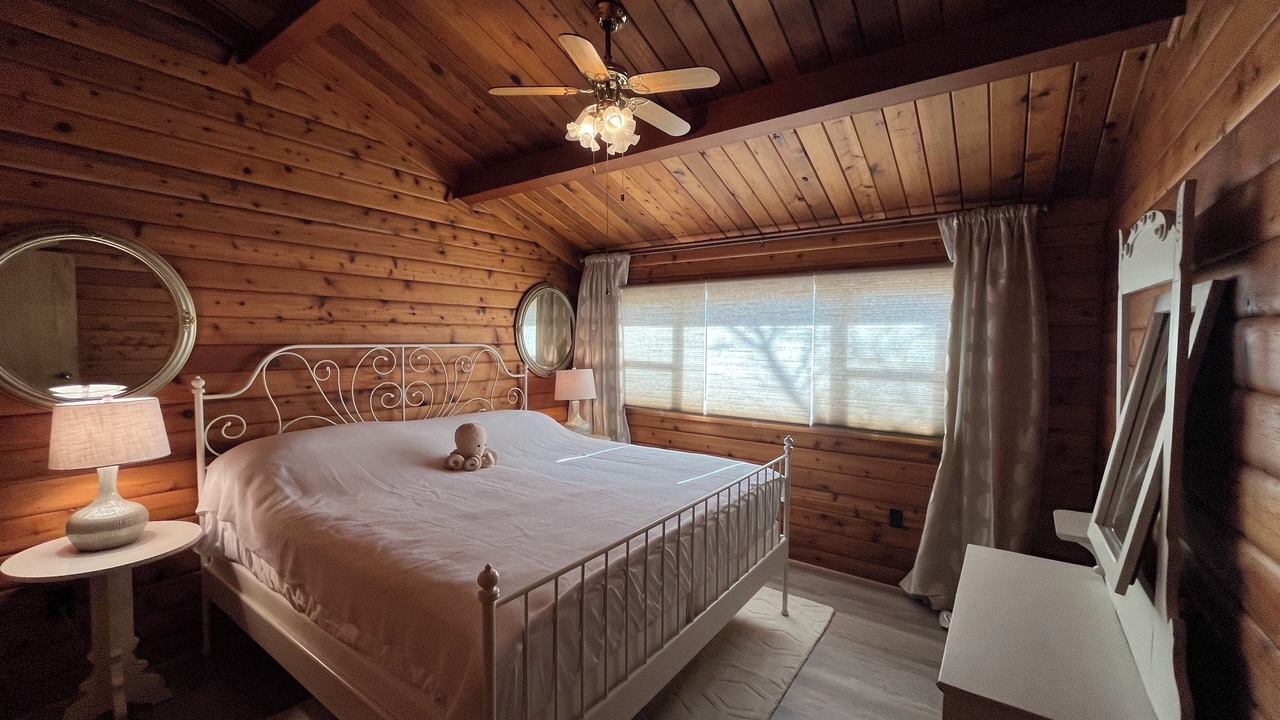 Photo of Bedroom in Bayview