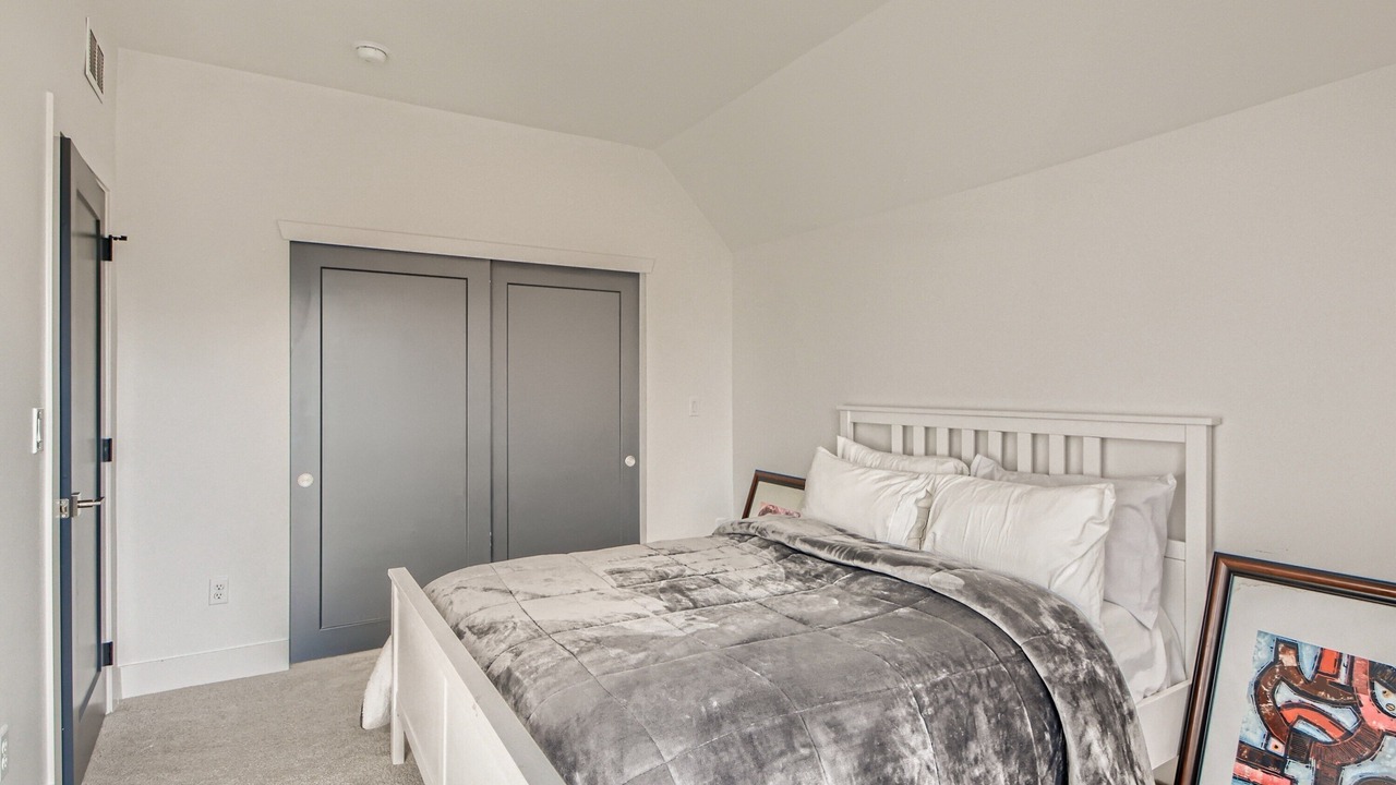 Photo of Bedroom in Speer