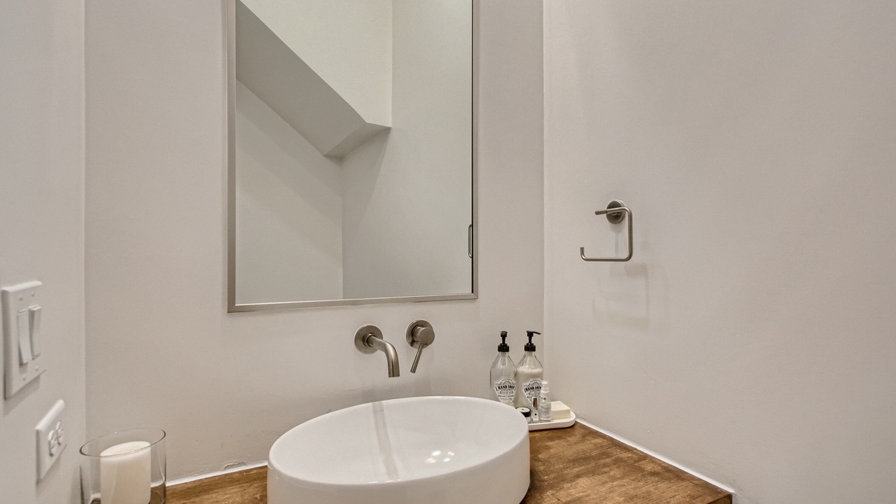 Photo of Bathroom in Speer