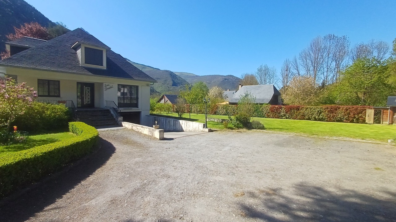 Photo of Outdoor in Guchan