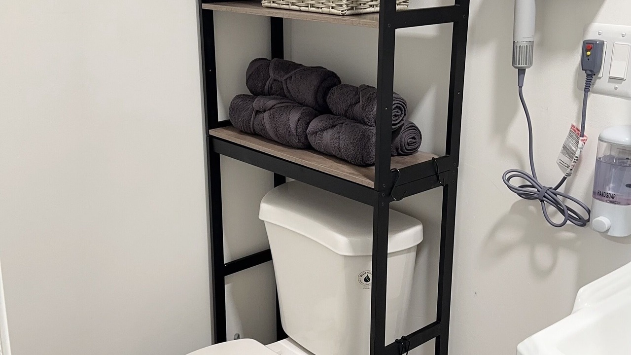 Photo of Bathroom in Charter Oak