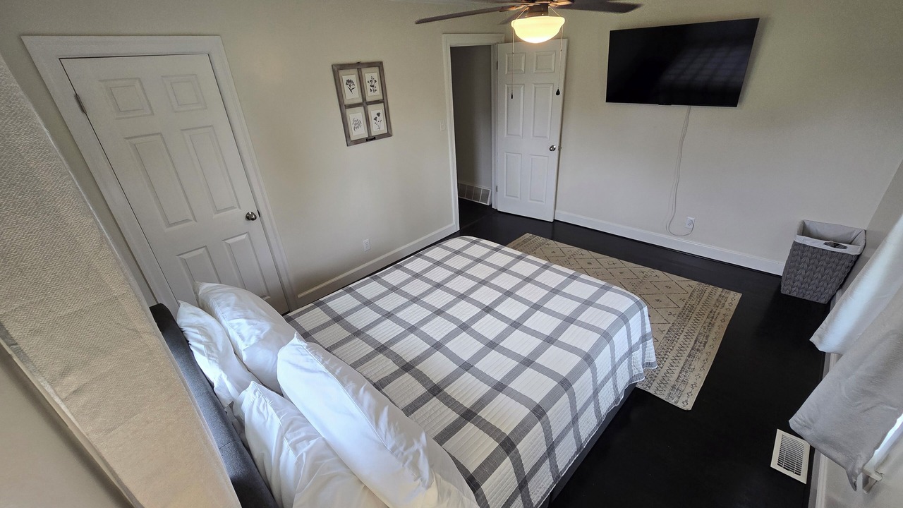 Photo of Bedroom in Burnettown