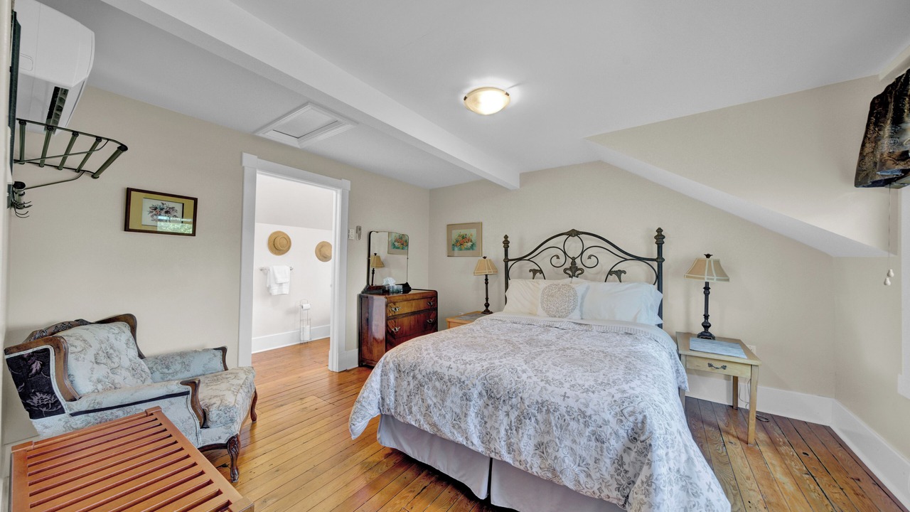 Photo of Bedroom in Wellington
