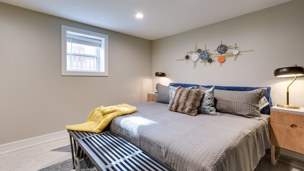 Photo of Bedroom in Forest Park