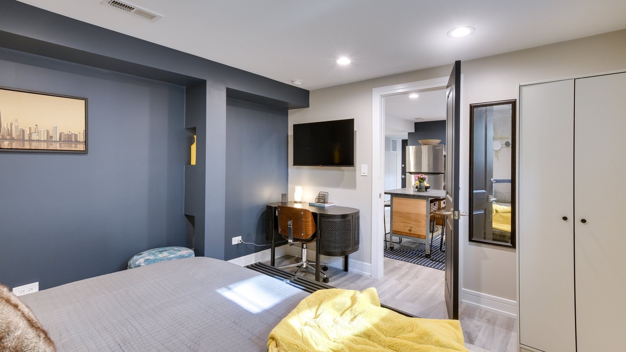 Photo of Bedroom in Forest Park