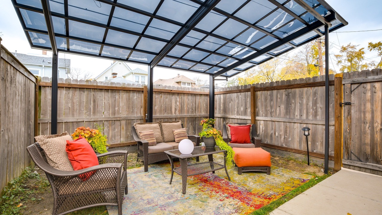 Photo of Patio Balcony in Forest Park