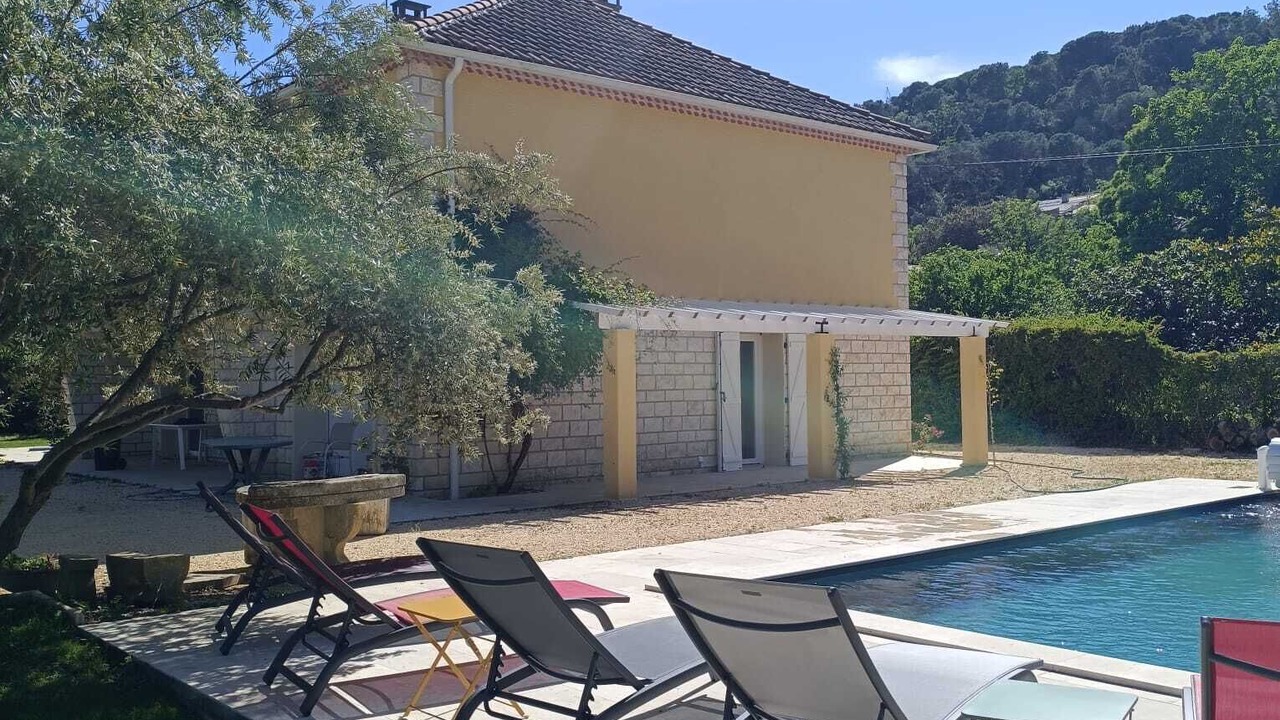 Photo of Outdoor in Tresques