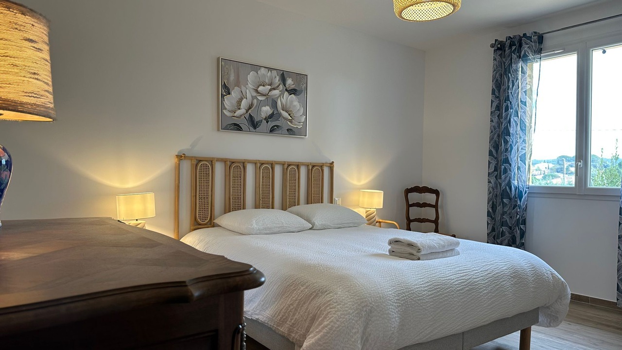 Photo of Bedroom in Tresques