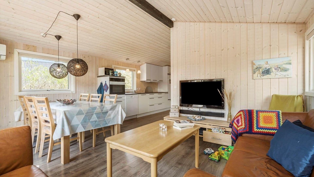 Photo of Livingroom in Houvig Strand