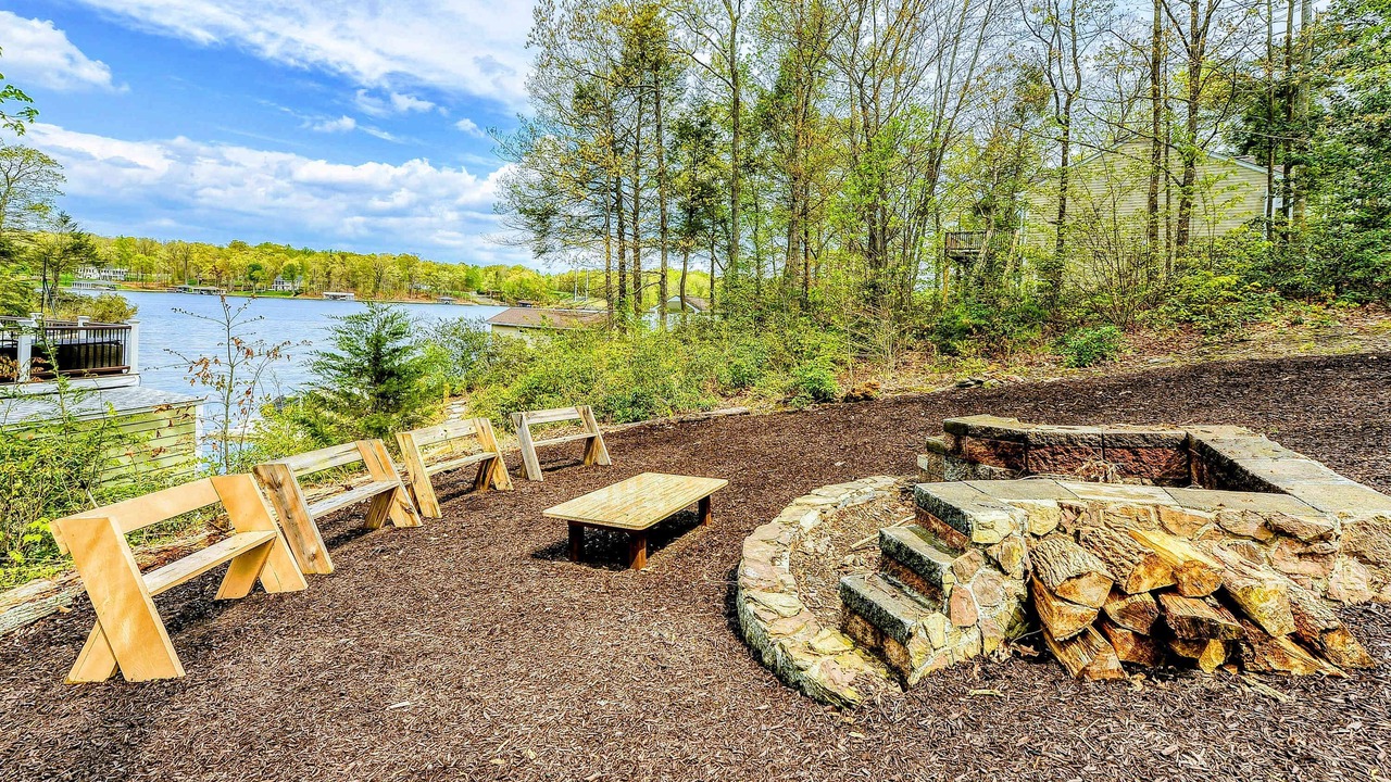 Photo of Outdoor in Mineral