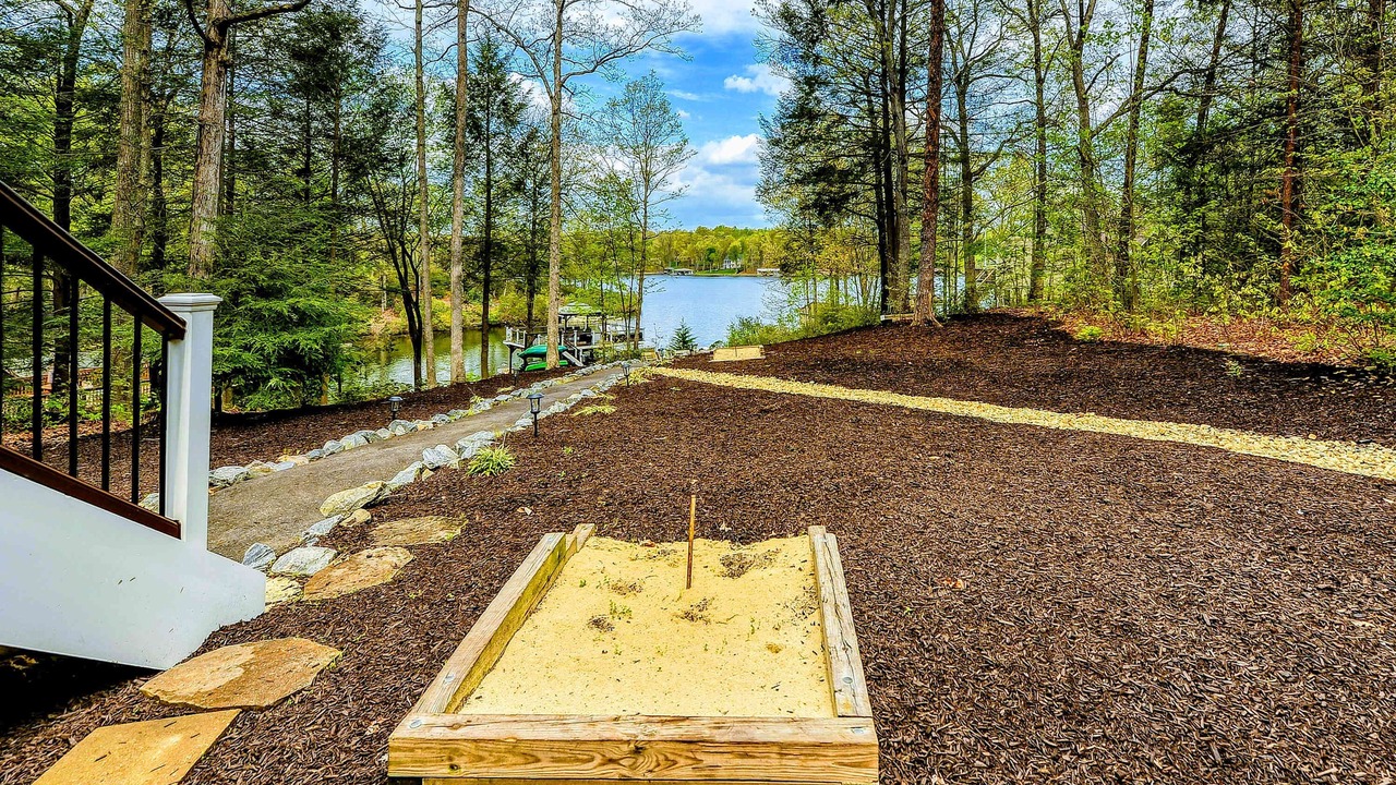 Photo of Outdoor in Mineral