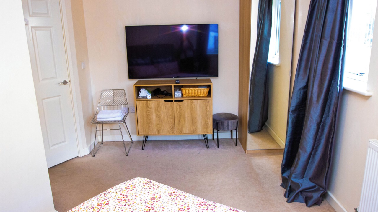 Photo of Bedroom in Burton Latimer