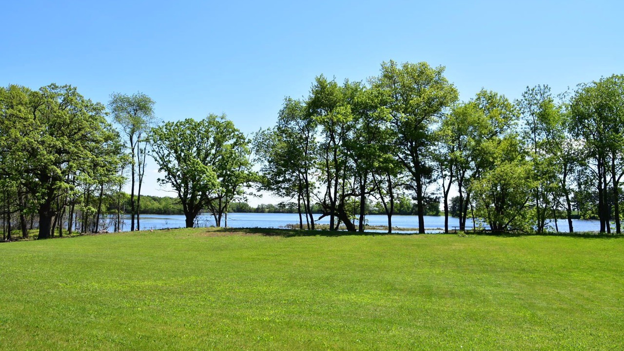 Photo of Others in East Troy