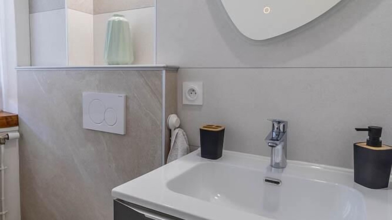Photo of Bathroom in Curienne