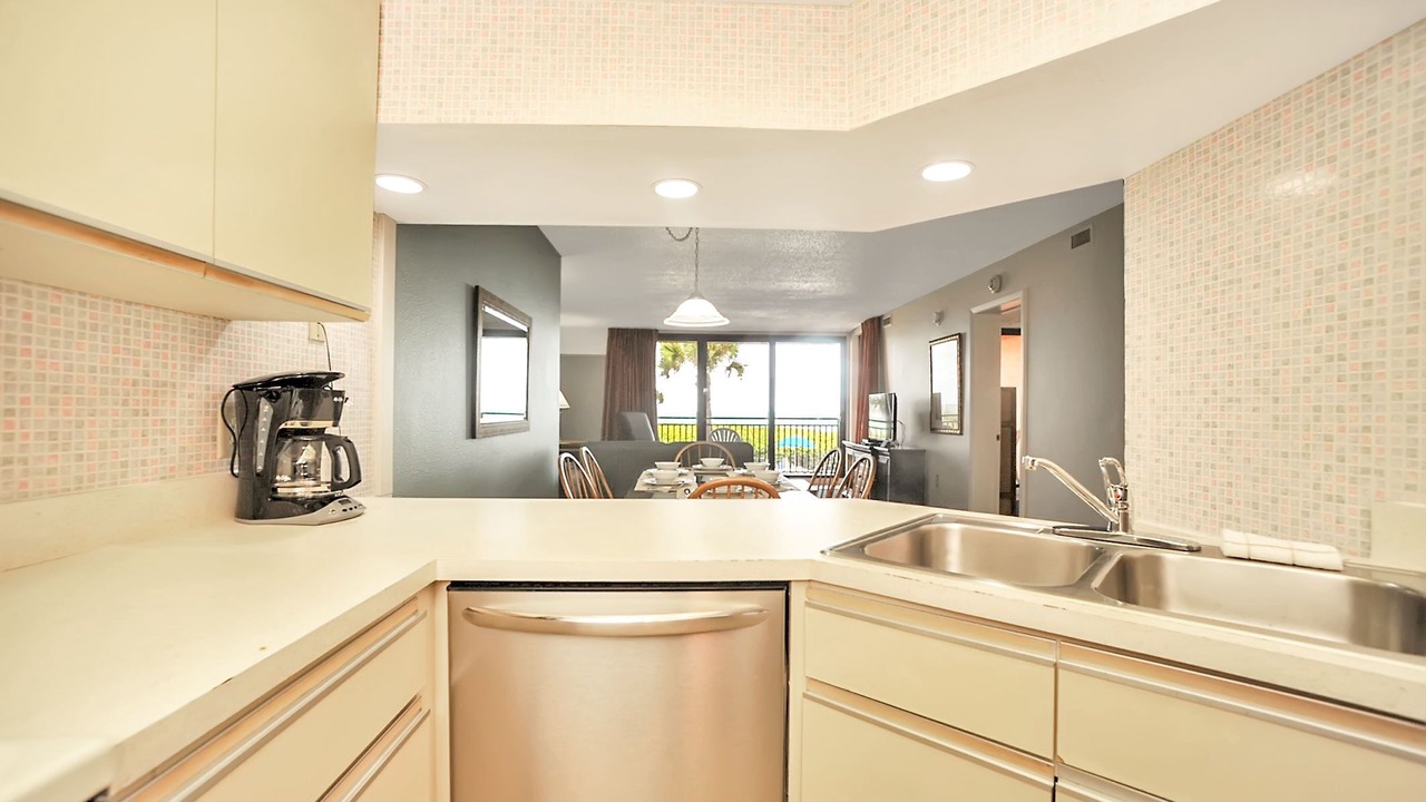 Photo of Kitchen in Golden Beach Estates