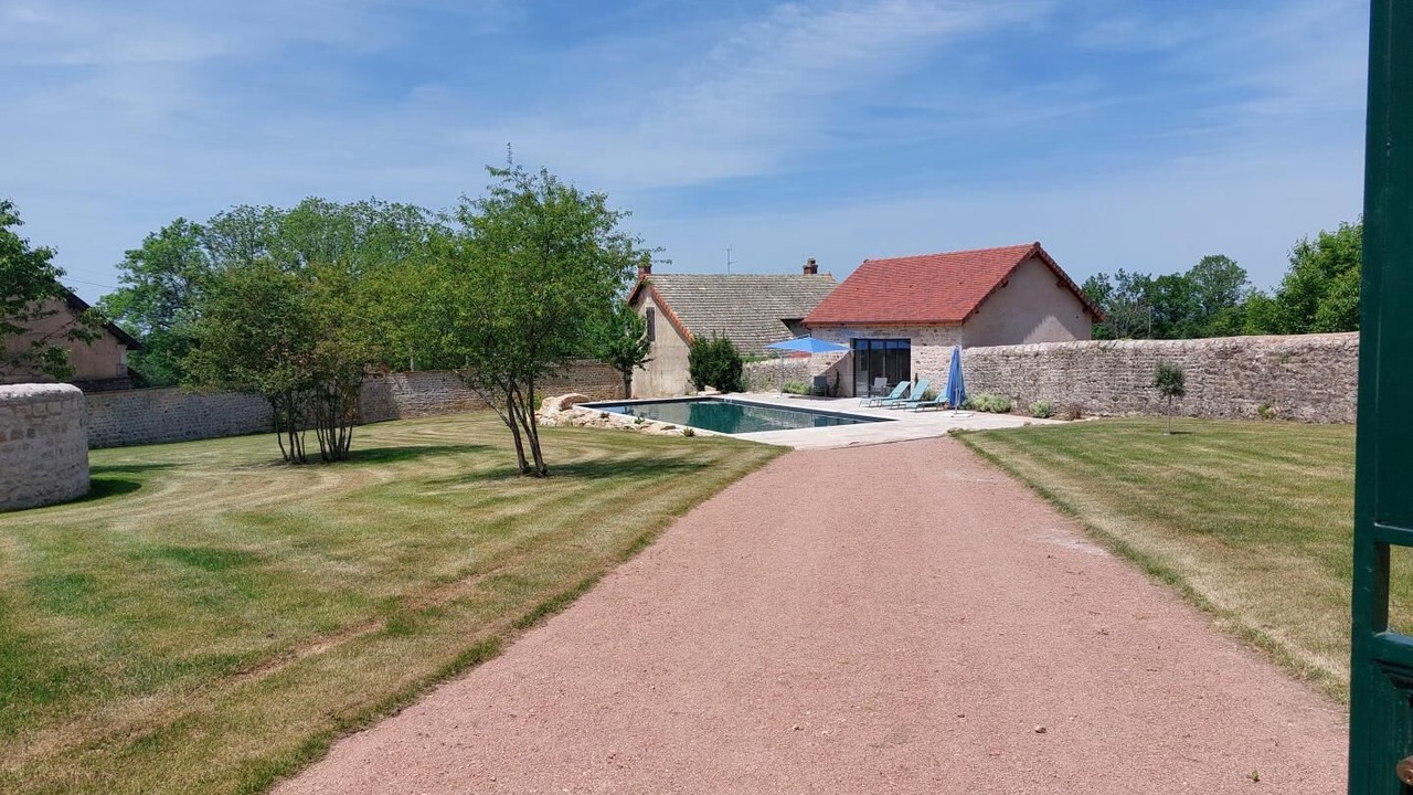 Photo of Outdoor in Saint-Bonnet-de-Joux