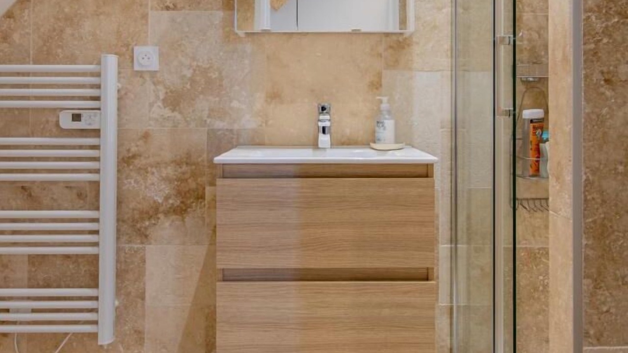 Photo of Bathroom in Saint-Bonnet-de-Joux