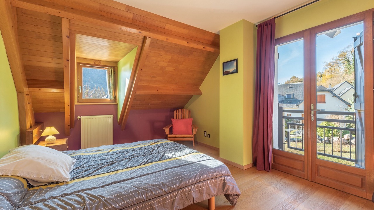 Photo of Bedroom in Arras-en-Lavedan