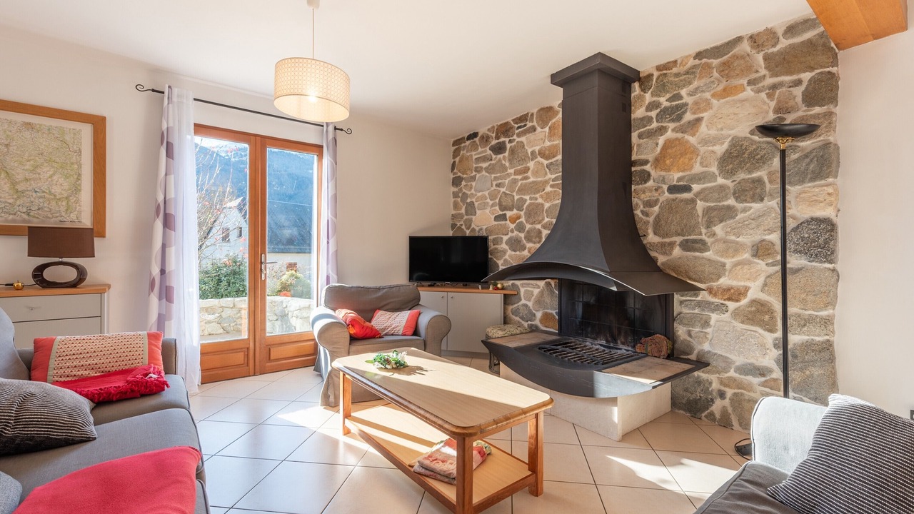 Photo of Livingroom in Arras-en-Lavedan