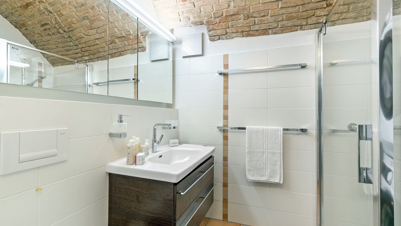 Photo of Bathroom in Morcote