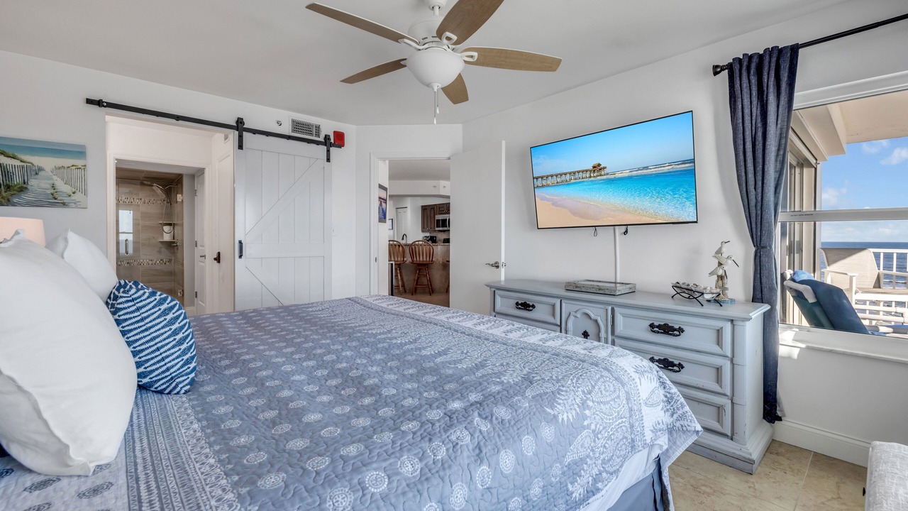 Photo of Bedroom in Seawinds Condo