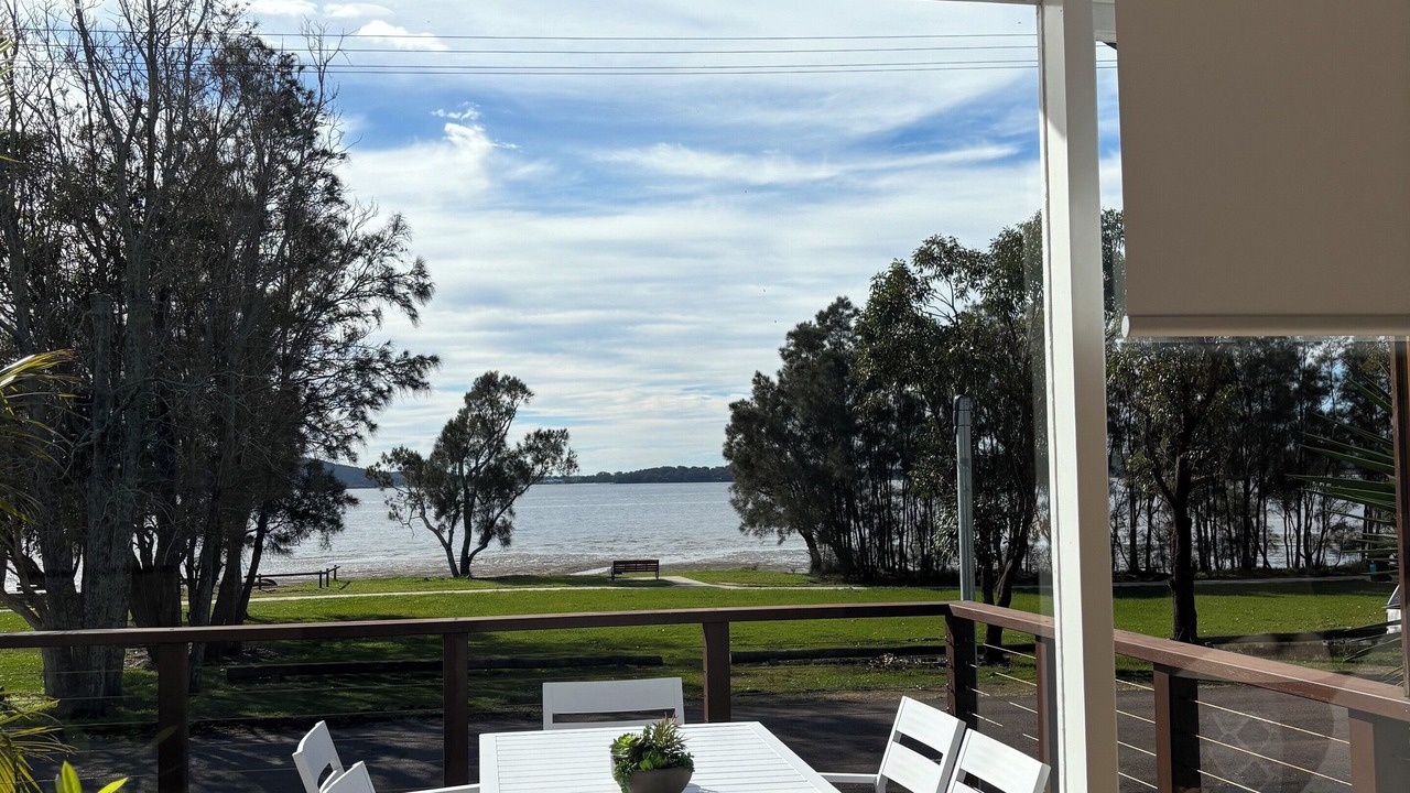 Photo of Others in Lemon Tree Passage