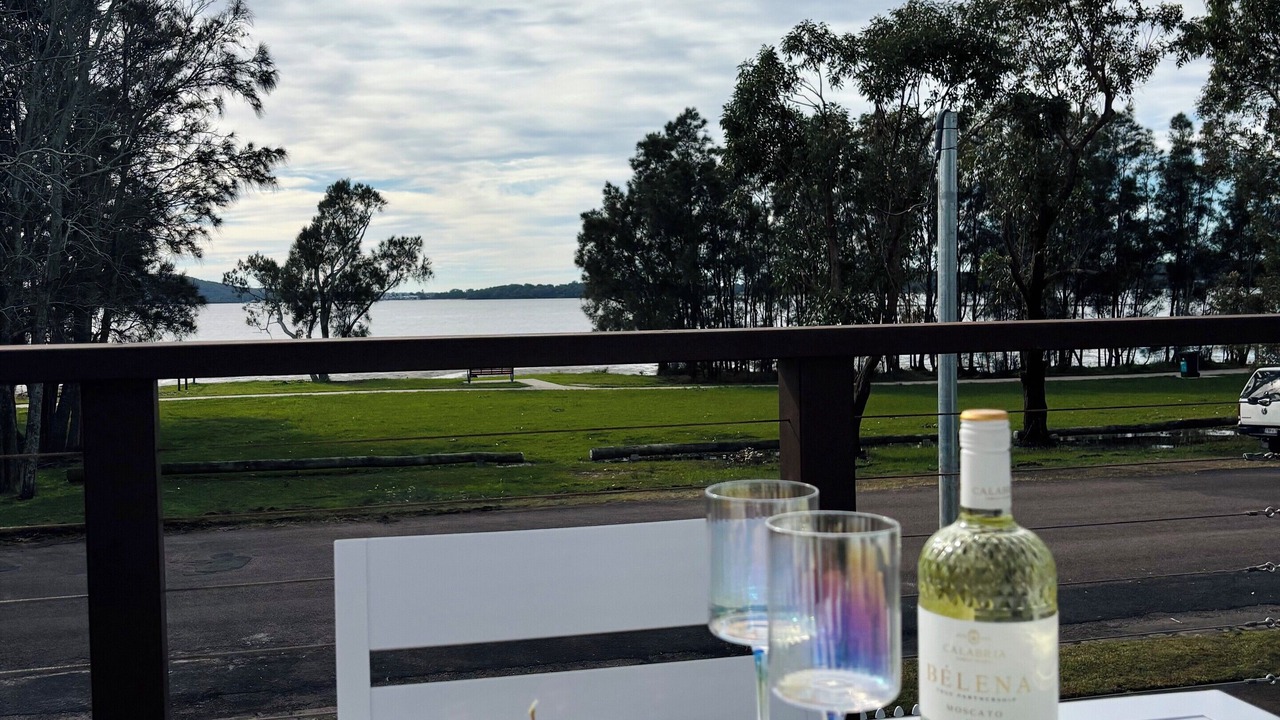 Photo of Others in Lemon Tree Passage