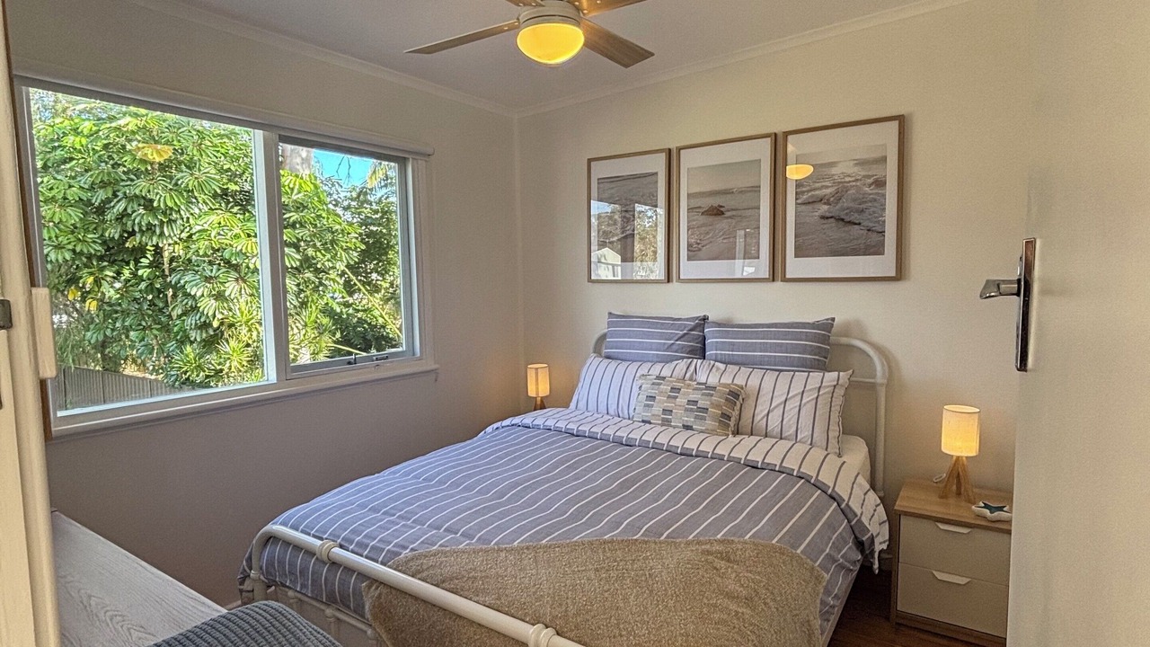 Photo of Others in Lemon Tree Passage