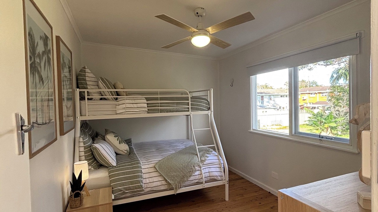 Photo of Others in Lemon Tree Passage