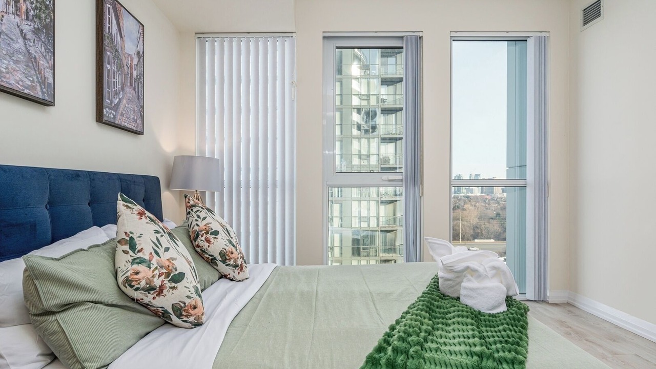 Photo of Bedroom in Hurontario