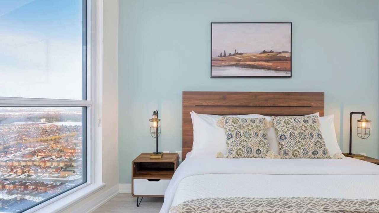 Photo of Bedroom in Hurontario