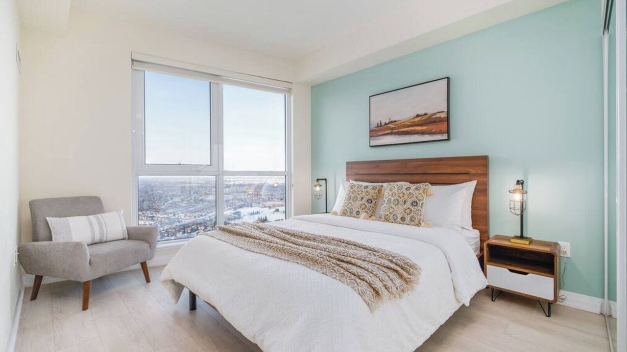 Photo of Bedroom in Hurontario