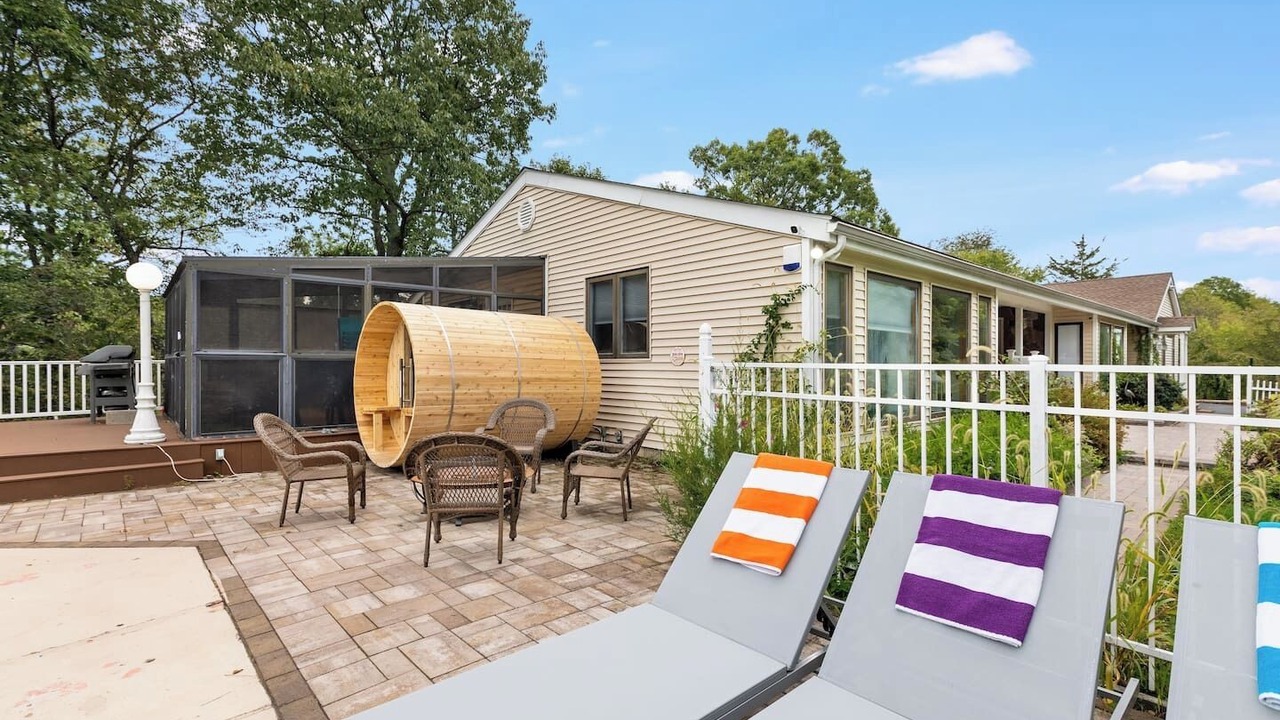 Photo of Patio Balcony in Monroe