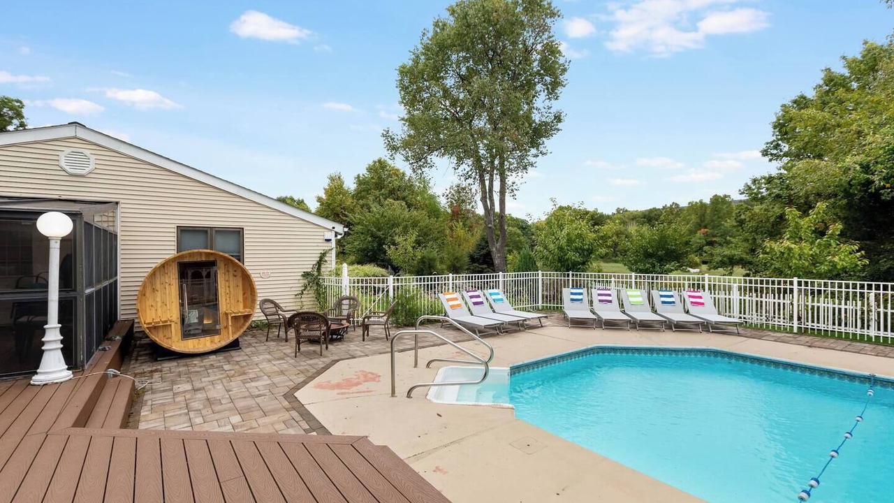 Photo of Outdoor in Monroe