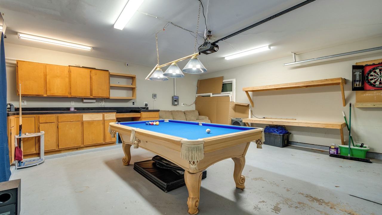Photo of Bedroom in Wimbledon Falls