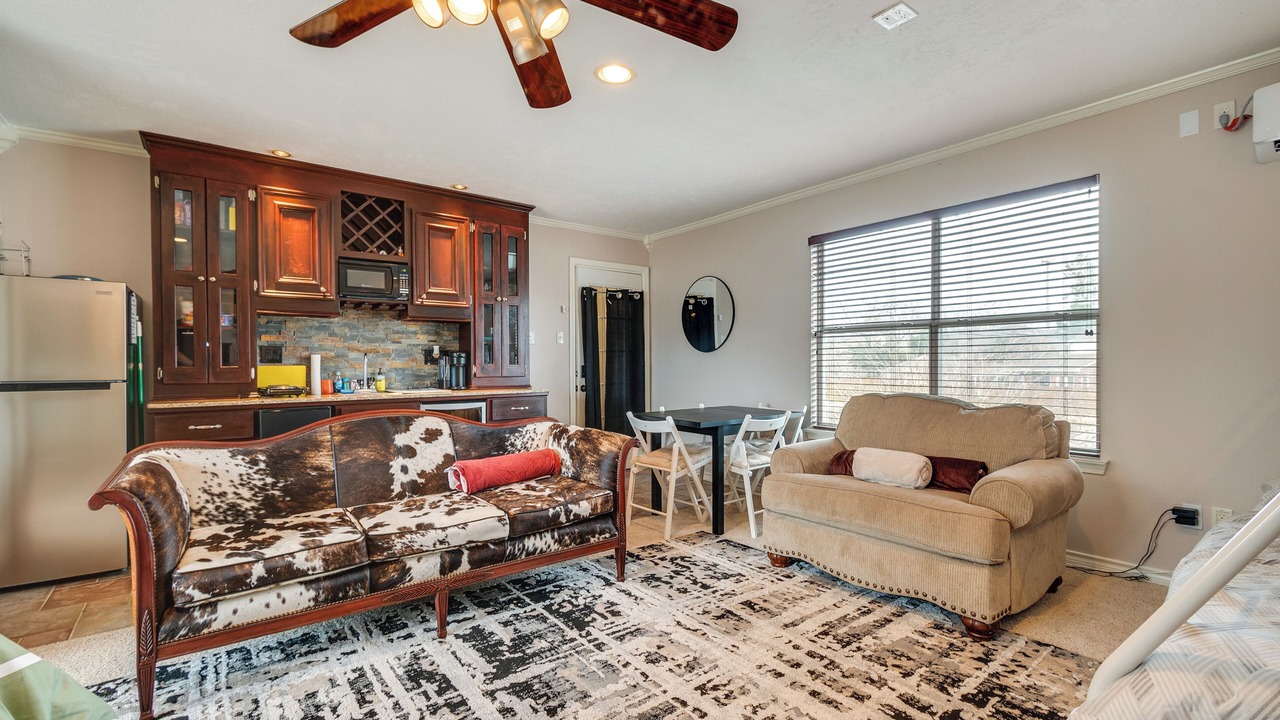 Photo of Livingroom in Wimbledon Falls