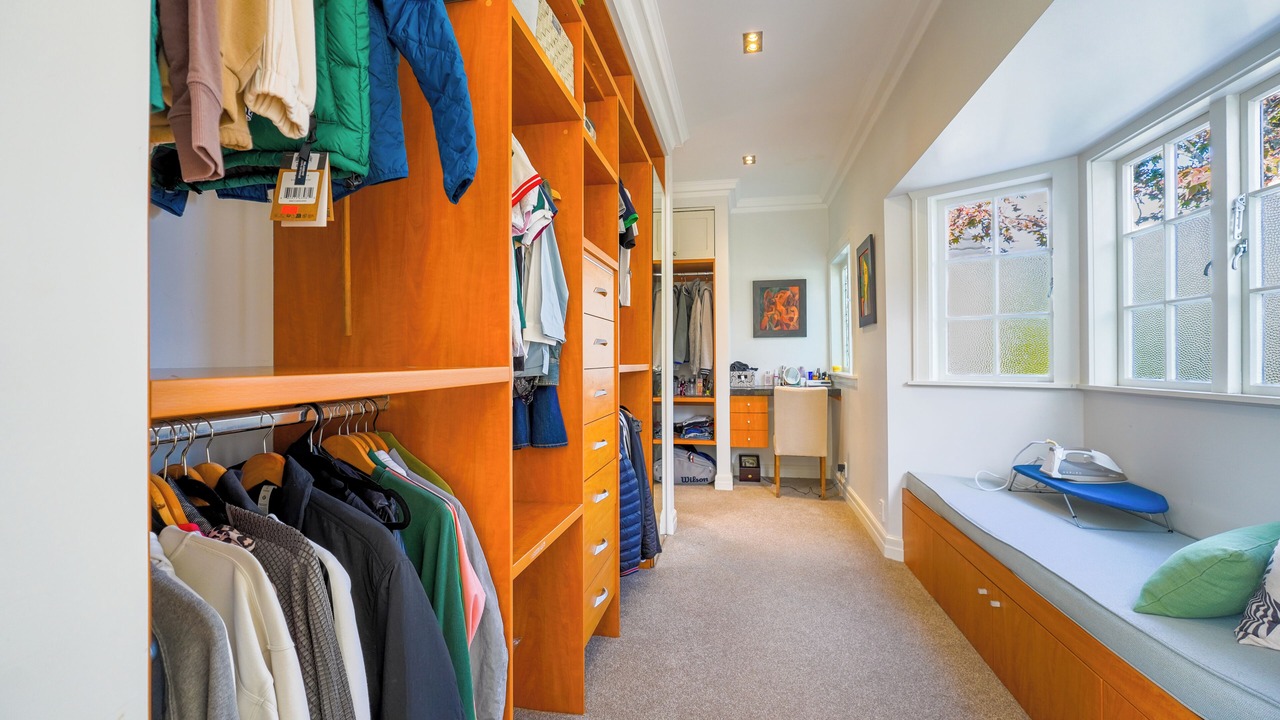 Photo of Others in Parnell