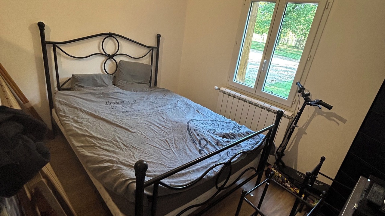 Photo of Bedroom in Luxey