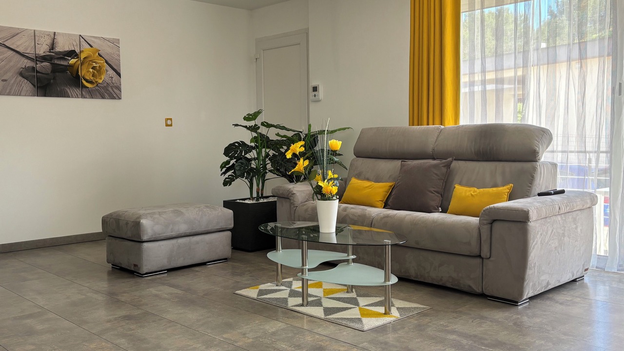 Photo of Livingroom in Flaux