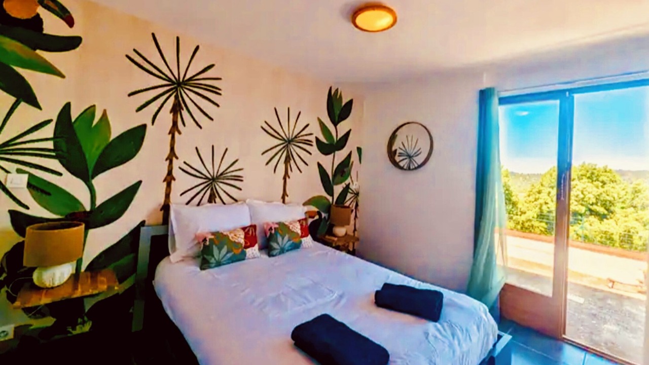 Photo of Bedroom in Vives