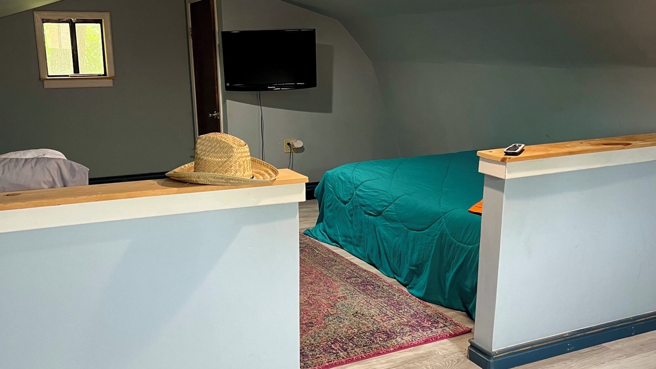 Photo of Bedroom in Hewitt