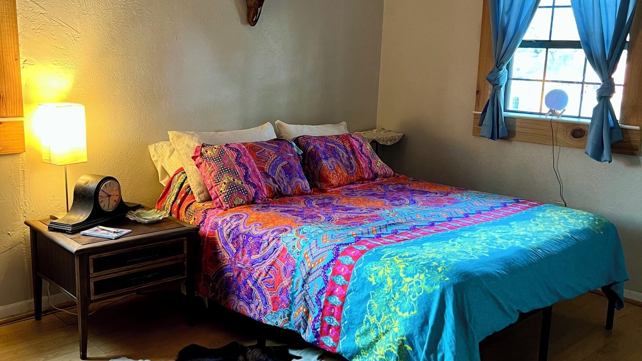 Photo of Bedroom in Hewitt
